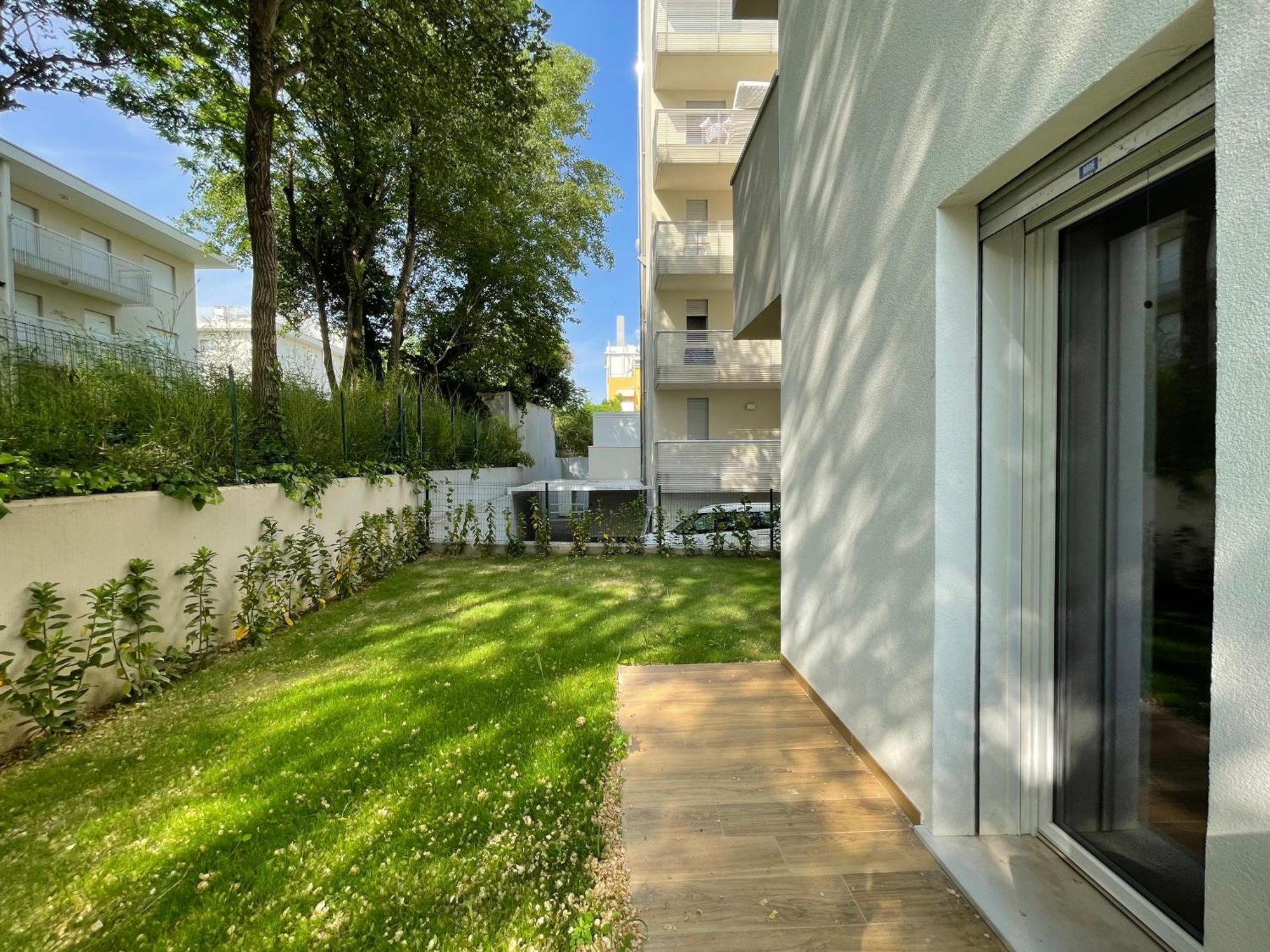 Marina Dream Beach Apartments With Sea View Terrace - Agenzia Cocal Caorle Luaran gambar